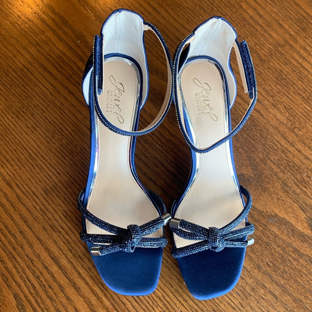 Badgley Mischka Jewel Navy Satin Jewelled Ankle Strap Sandals EUC